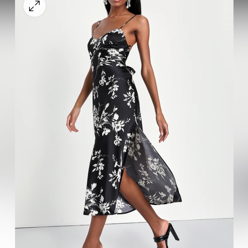 NWT black floral tie back midi dress